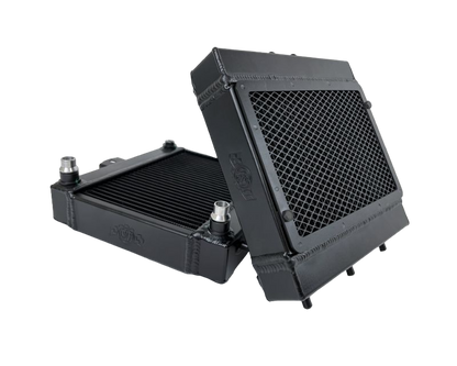CSF Auxiliary Radiator with Rock Guard BMW F8X M3/M4/M2C 2015-2021 image 0