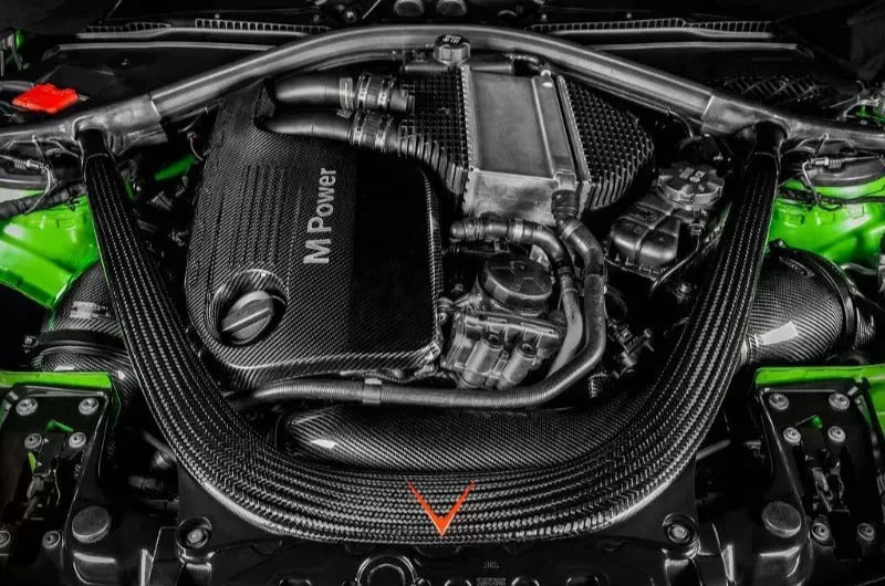 Eventuri Black Carbon Intake System - V2 BMW F8X M3 / M4 image 1