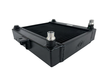 CSF Auxiliary Radiator with Rock Guard BMW F8X M3/M4/M2C 2015-2021 image 2